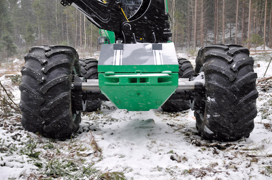 Schweden: Ein verbreiterbarer Harvester steht besser, läuft besser über und hat auch sonst noch einige Vorteile. 